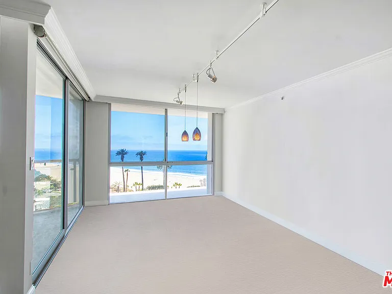 201 Ocean Ave #909B — Photo 11