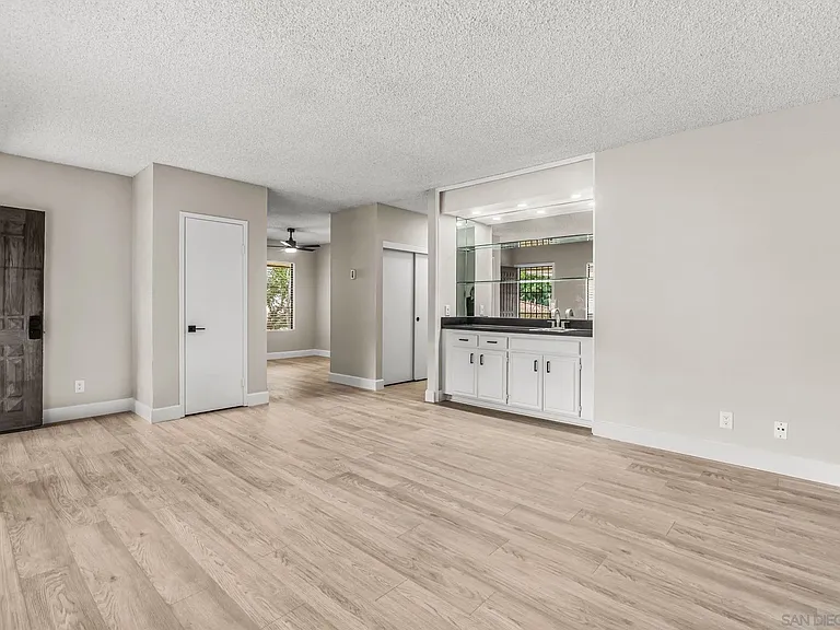 4225 Asher St #40 — Photo 5