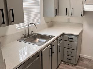 19543 SW Hopi Ct, Tualatin, OR 97062