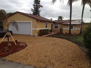1st image of 3830 Davis Rd