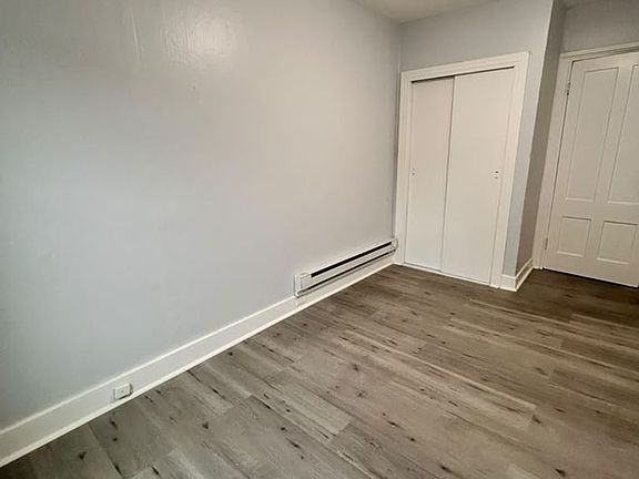 4th image of 40 Cross St #1L