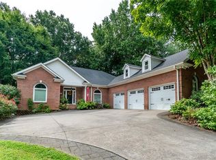 4315 Winterberry Ridge Ct, Winston Salem, NC 27103