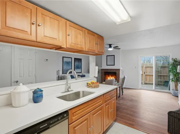 1966 Darnell Dr, Virginia Beach, VA 23455