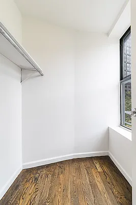 Rented by Bold New York | media 6