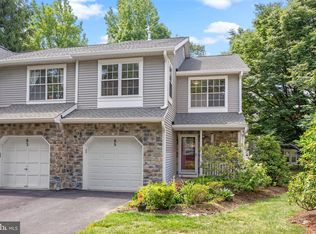 85 Gordon Ave, Lawrenceville, NJ 08648