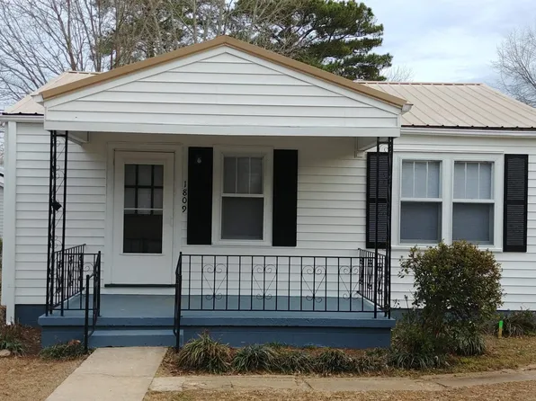 1809 28th Ave N, Bessemer, AL 35023