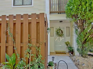 235 Twiggs Cor, Peachtree City, GA 30269