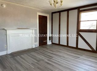 236 York St UNIT 4, Bangor, ME 04401