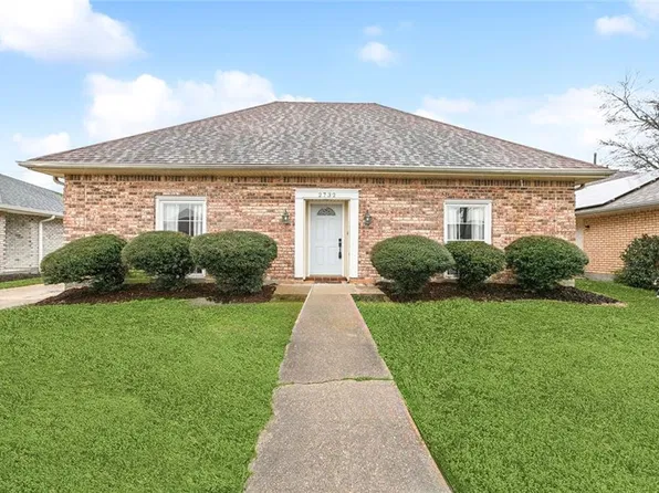 2732 W Friendship Dr, Harvey, LA 70058