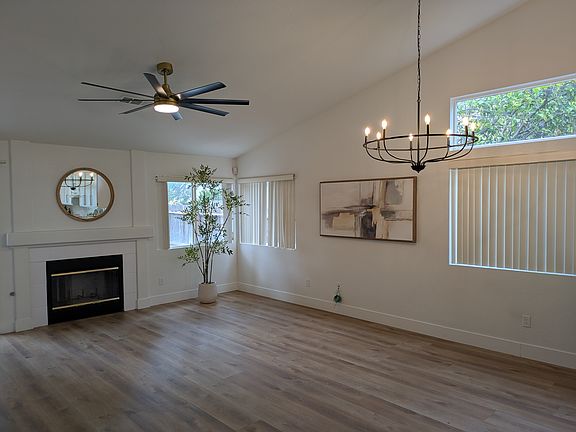 3rd image of 1949 Woodhaven Ct