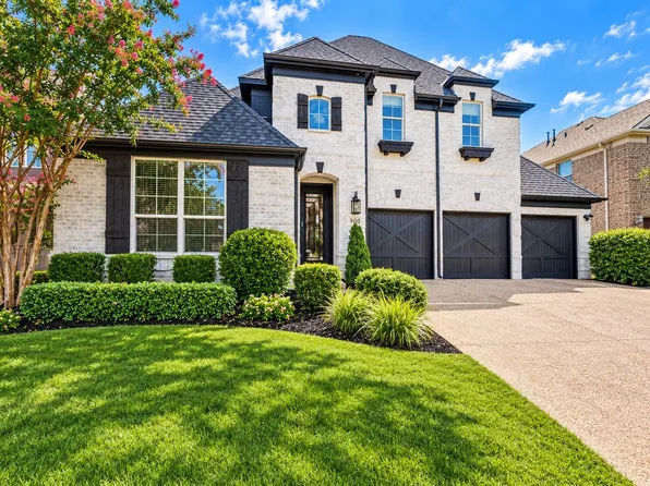 900 Southern Hills Way, Savannah, TX 76227