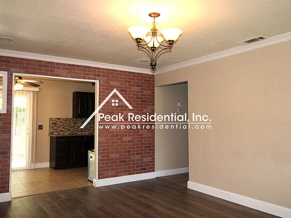 4th image of 3837 Donna Cir
