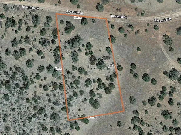 30743 W BASCONIA Road #4311, Seligman, AZ 86337