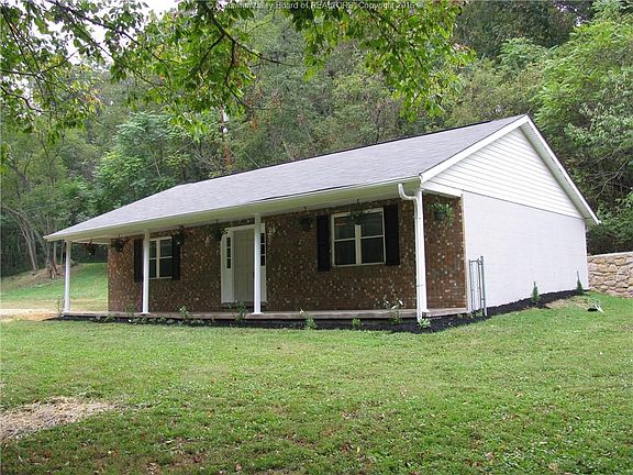 3rd image of 2116 Bellwood Dr
