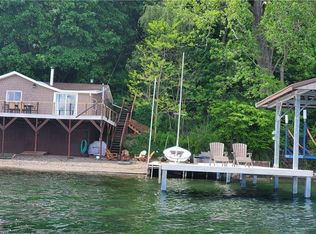 1724 Log Cabin Rd, Penn Yan, NY 14527