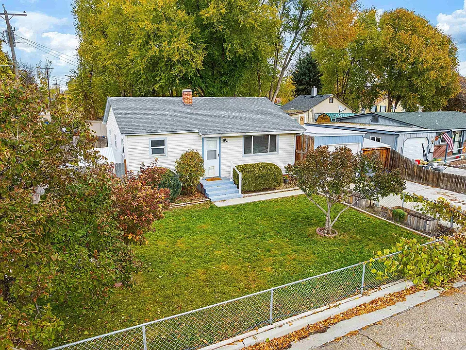 416 E Sheridan Ave