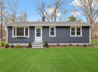 1308 Boston Neck Rd, Saunderstown, RI 02874