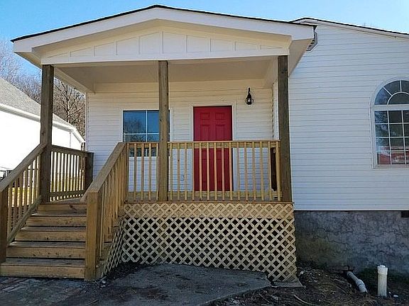 5th image of 3016 13th Ave