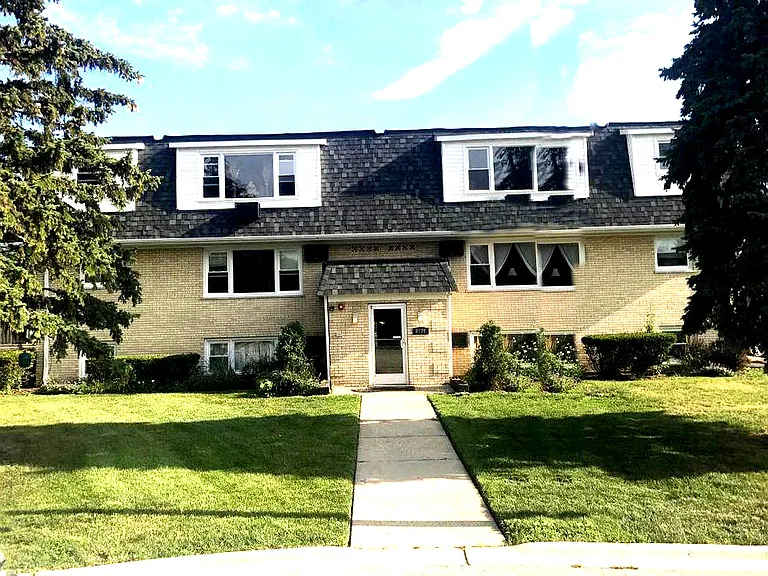 9709 Lorraine Dr #4 — Photo 1