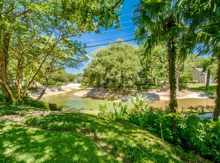 2815 Reedcroft Dr, Farmers Branch, TX 75234