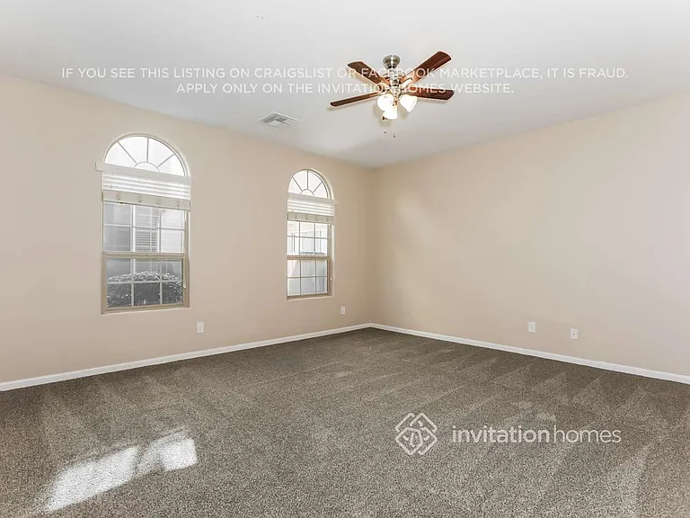 1382 S Ponderosa Dr — Photo 4
