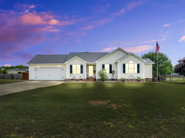 182 Jesse Dr, Smithfield, NC 27577