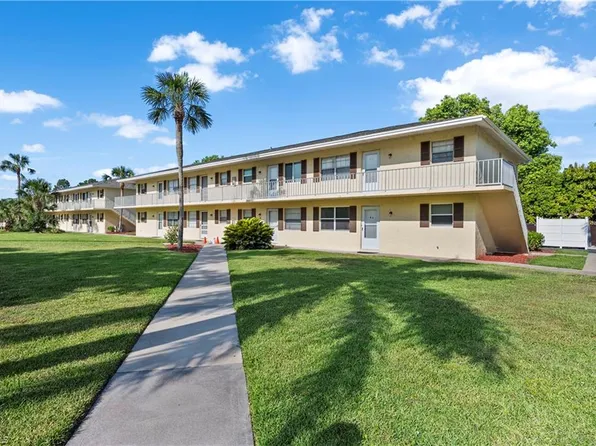 3325 Airport RD N #R4, NAPLES, FL 34105