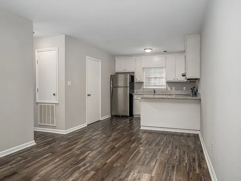 101-131 Nandina Ct — Photo 15