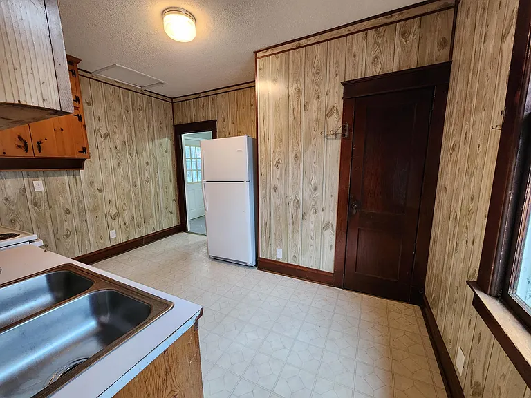 342 S Magnolia Ave — Photo 5