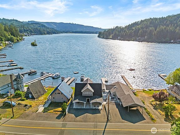 5th image of 1325 Summit Lake Shore Rd NW