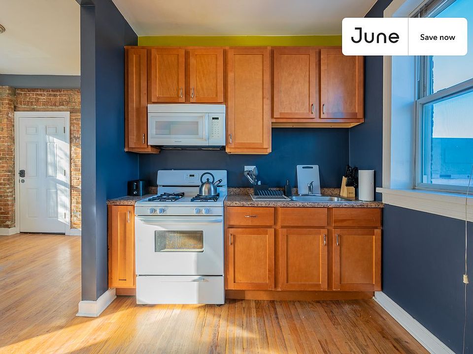1st image of 2360 W Dickens Ave #1-3E