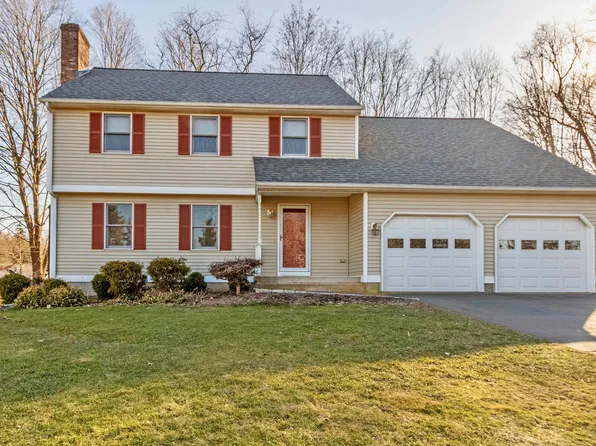 15 Strawberry Lane, Middlefield, CT 06455