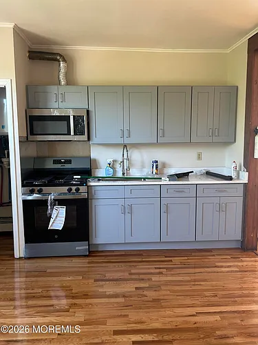 511 Langford St #3S Photo 1