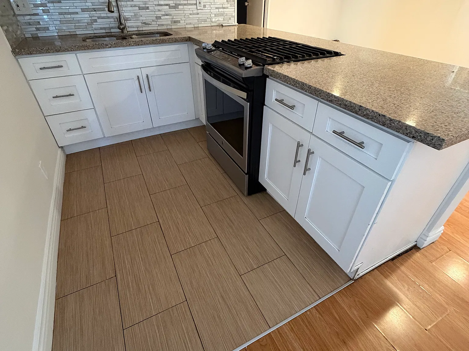 546 Salem St — Photo 3