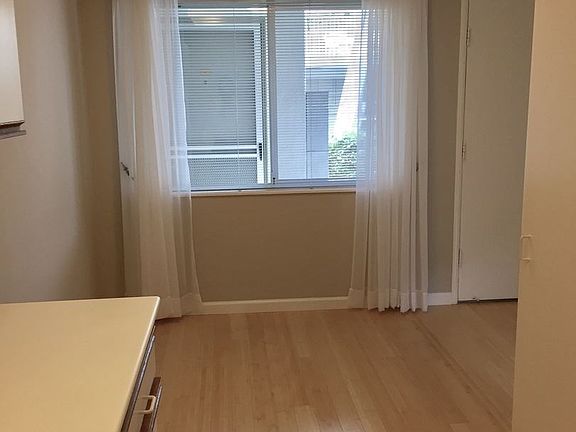 3rd image of 3485 Alameda De Las Pulgas APT 5