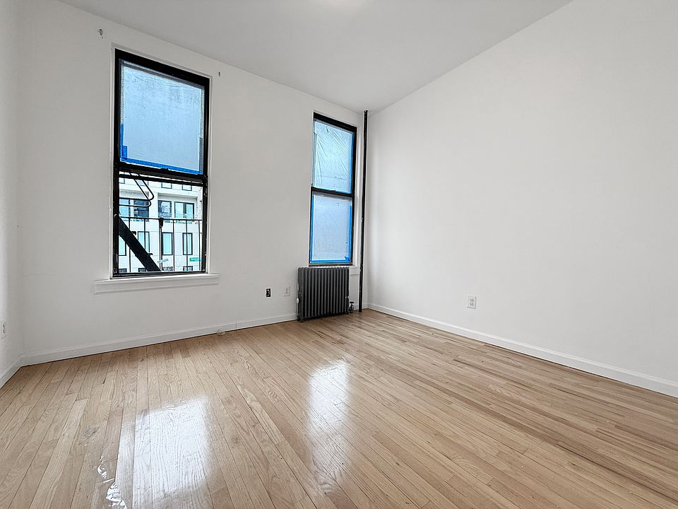 1st image of 192 Greenpoint Ave APT 2L