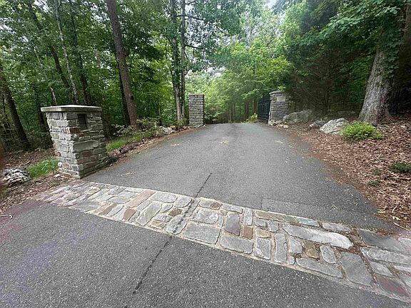 2nd image of TRACT 6 Whispering Wood Cv