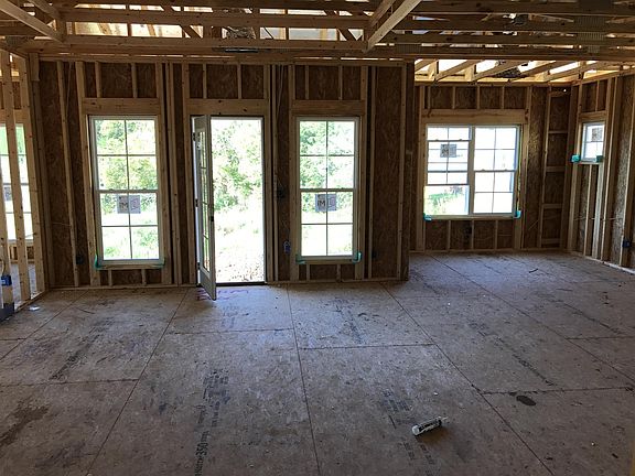 4th image of 1018 Tidmarsh Street Amberlx Lot 13