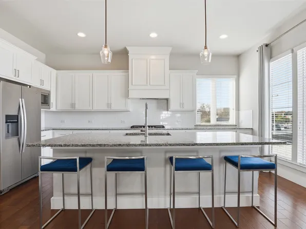 2903 Wingate St, Fort Worth, TX 76107