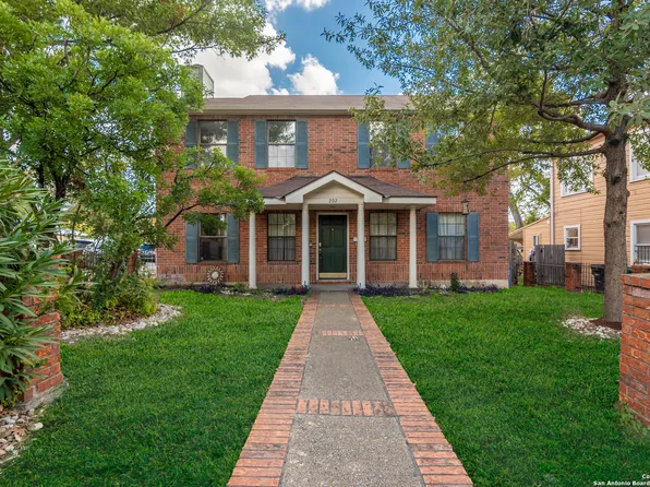 202 W Ridgewood Ct, San Antonio, TX 78212