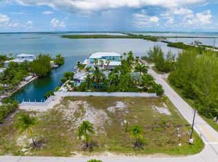 80 S Point Dr, Sugarloaf Key, FL 33042