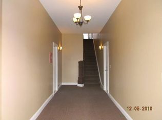 635 Broadway APT 3, Pawtucket, RI 02860