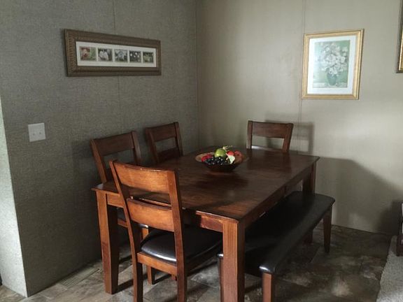 5th image of 6305 Lakeside Dr
