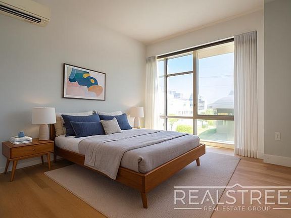 5th image of 9002 Queens Blvd APT 514