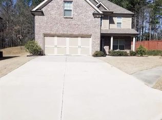 1427 Squire Hill Ln, Lawrenceville, GA