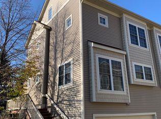 2153 Pennsylvania Ln, Ann Arbor, MI 48103