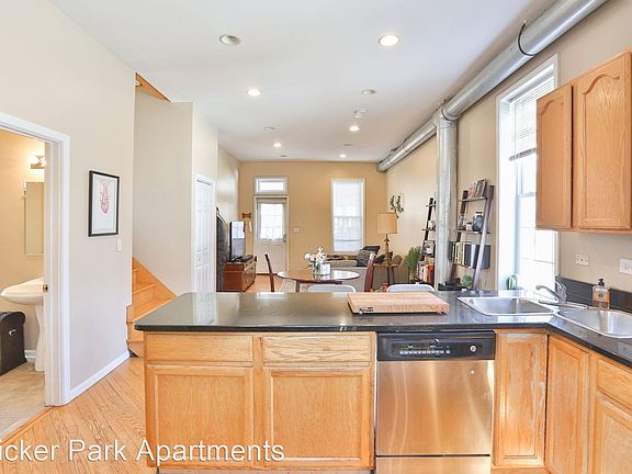 5th image of 2015 W Potomac Ave #7335763