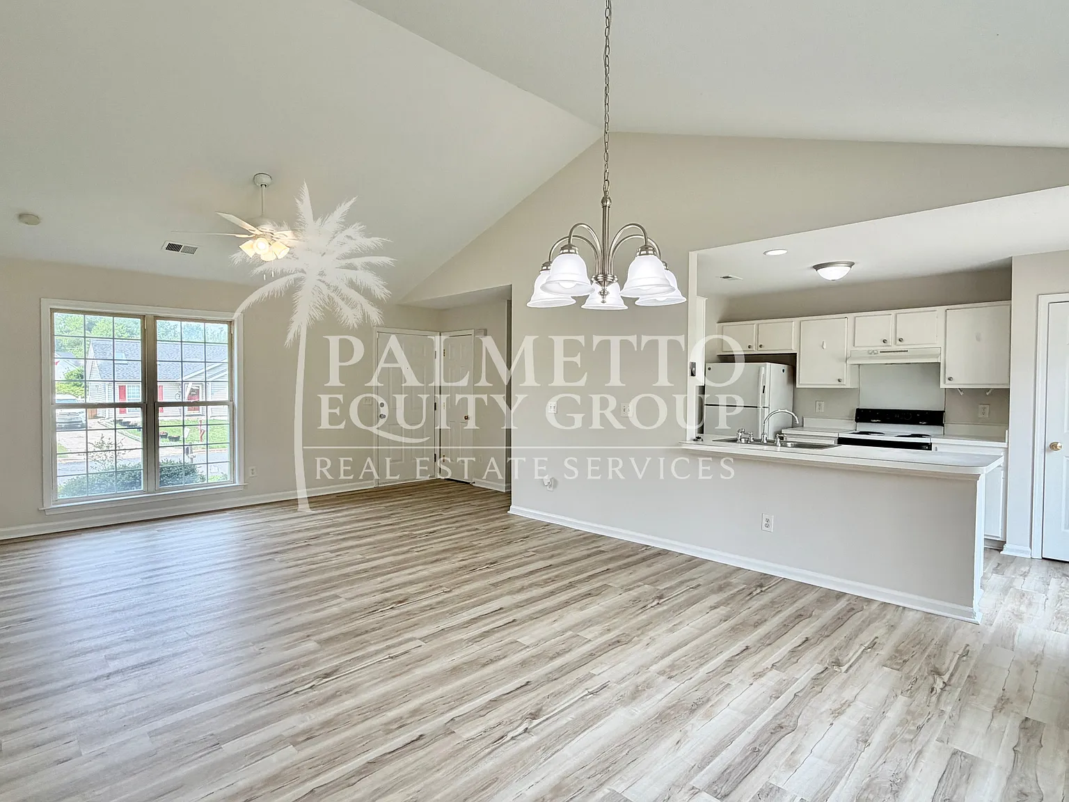 3 bed, $1,795 — Photo 4