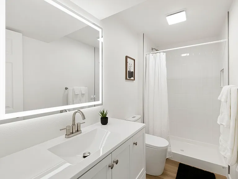 6770 Caballero Ave — Photo 15