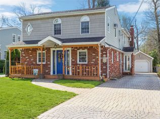 2942 Ewell Pl, Wantagh, NY 11793